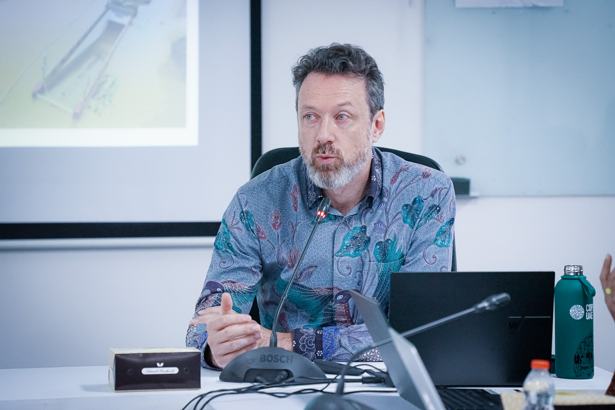 Dubai Records: Prof. Schaeffer Shares Insights from COP28 Climate Talk