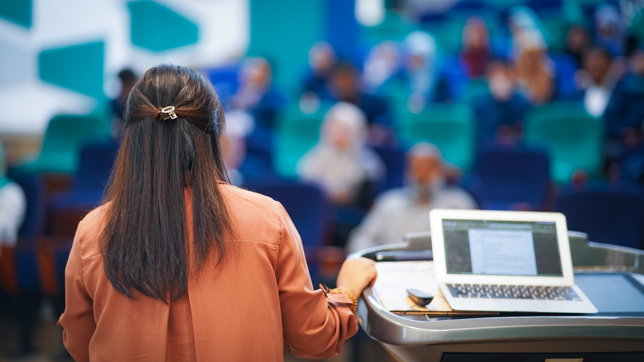 FoE Prepares Students for Research Competition, Conference on Educational Well-Being