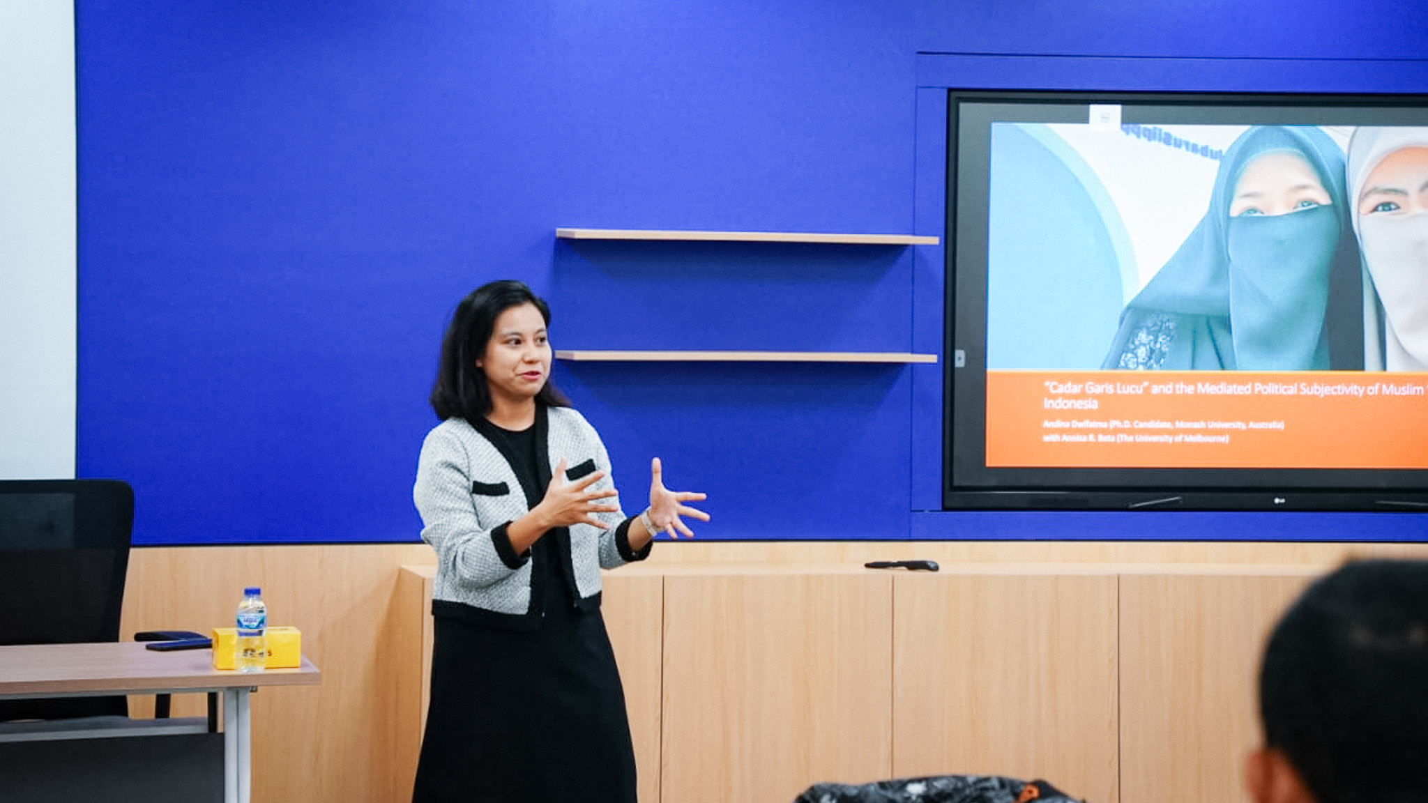 Against the Mainstream: Reﬂecting on Andina Dwifatma's 