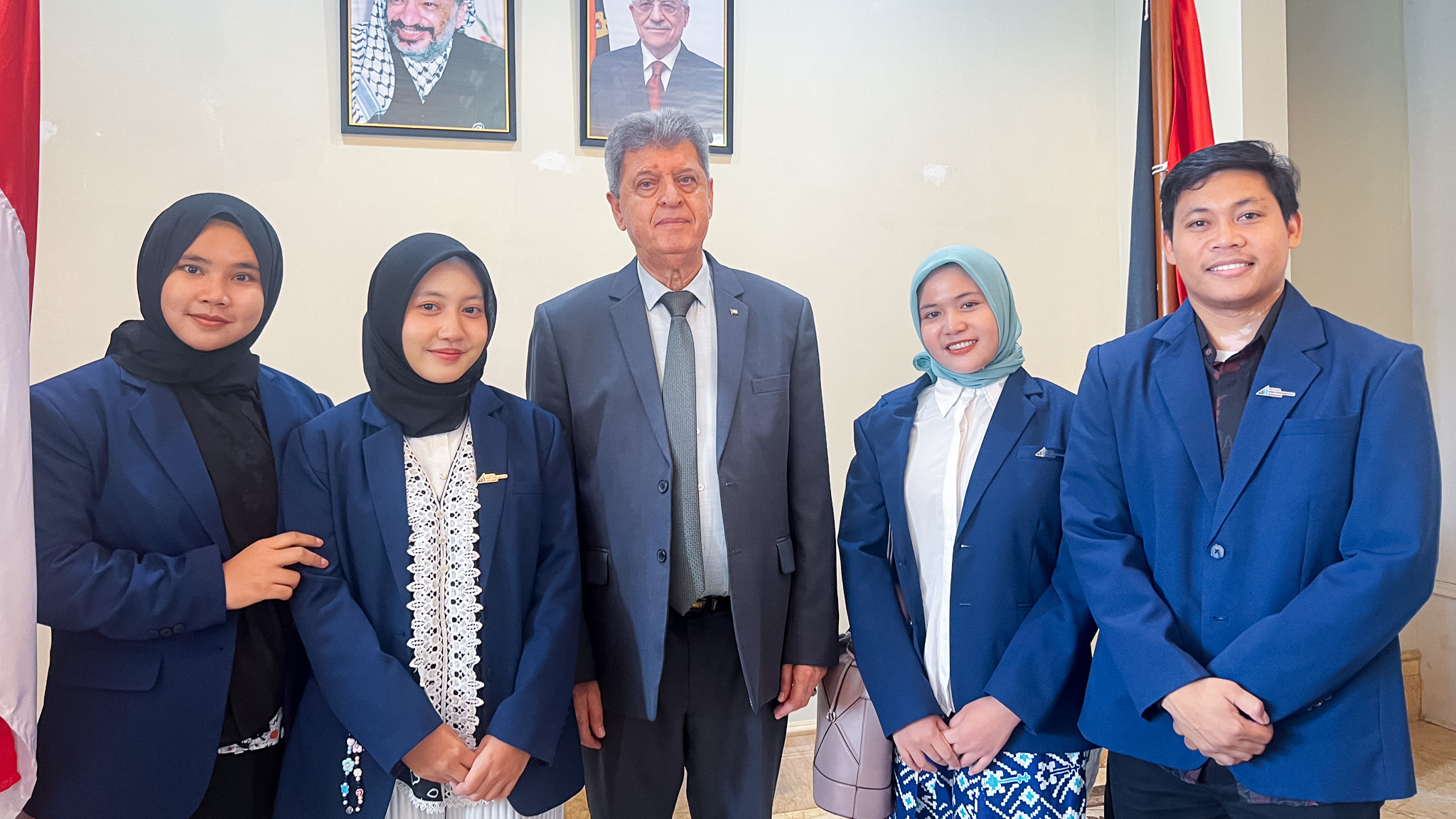 UIII FoSS Student Association Visits Palestinian Embassy for Support and Solidarity